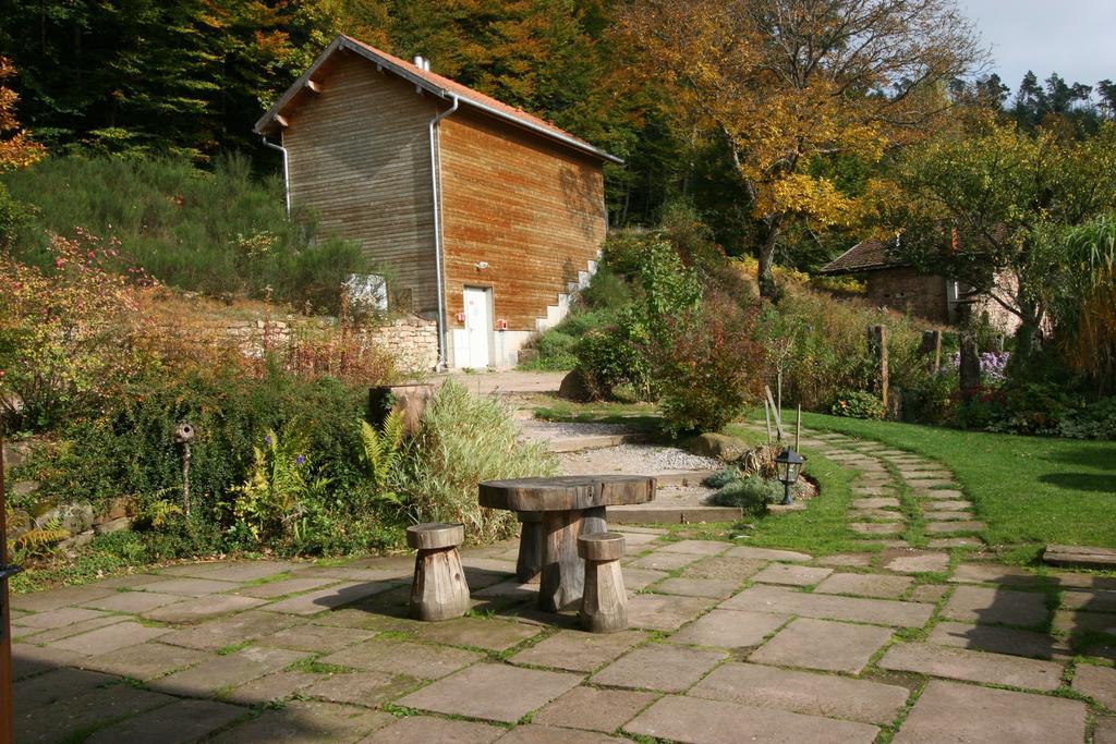 Отель Auberge Du Ruxelier Chenimenil Экстерьер фото
