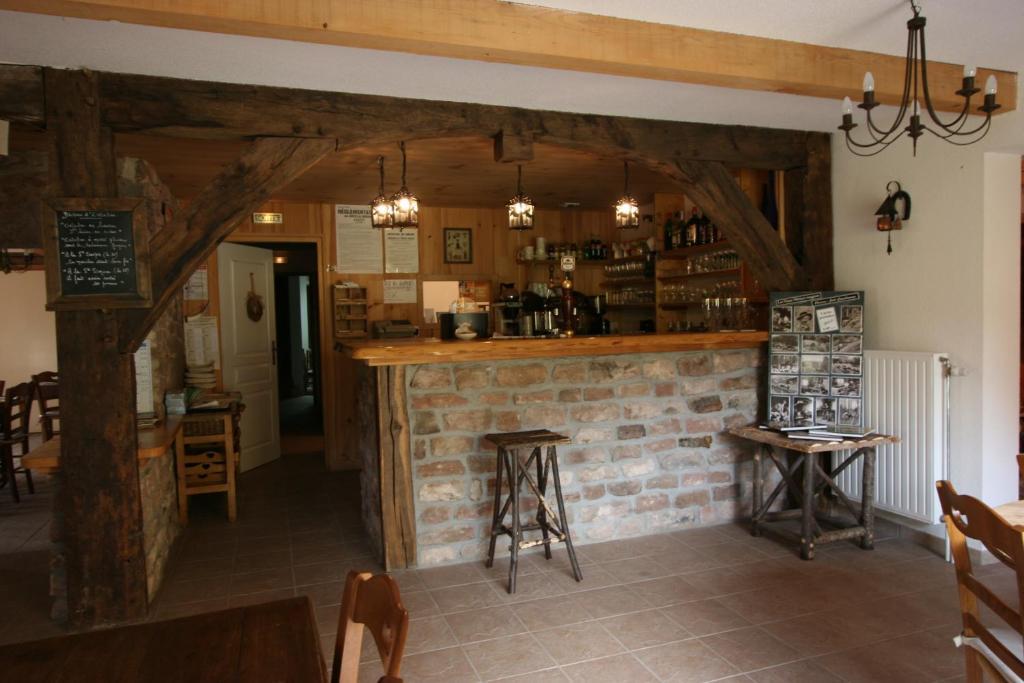 Отель Auberge Du Ruxelier Chenimenil Экстерьер фото